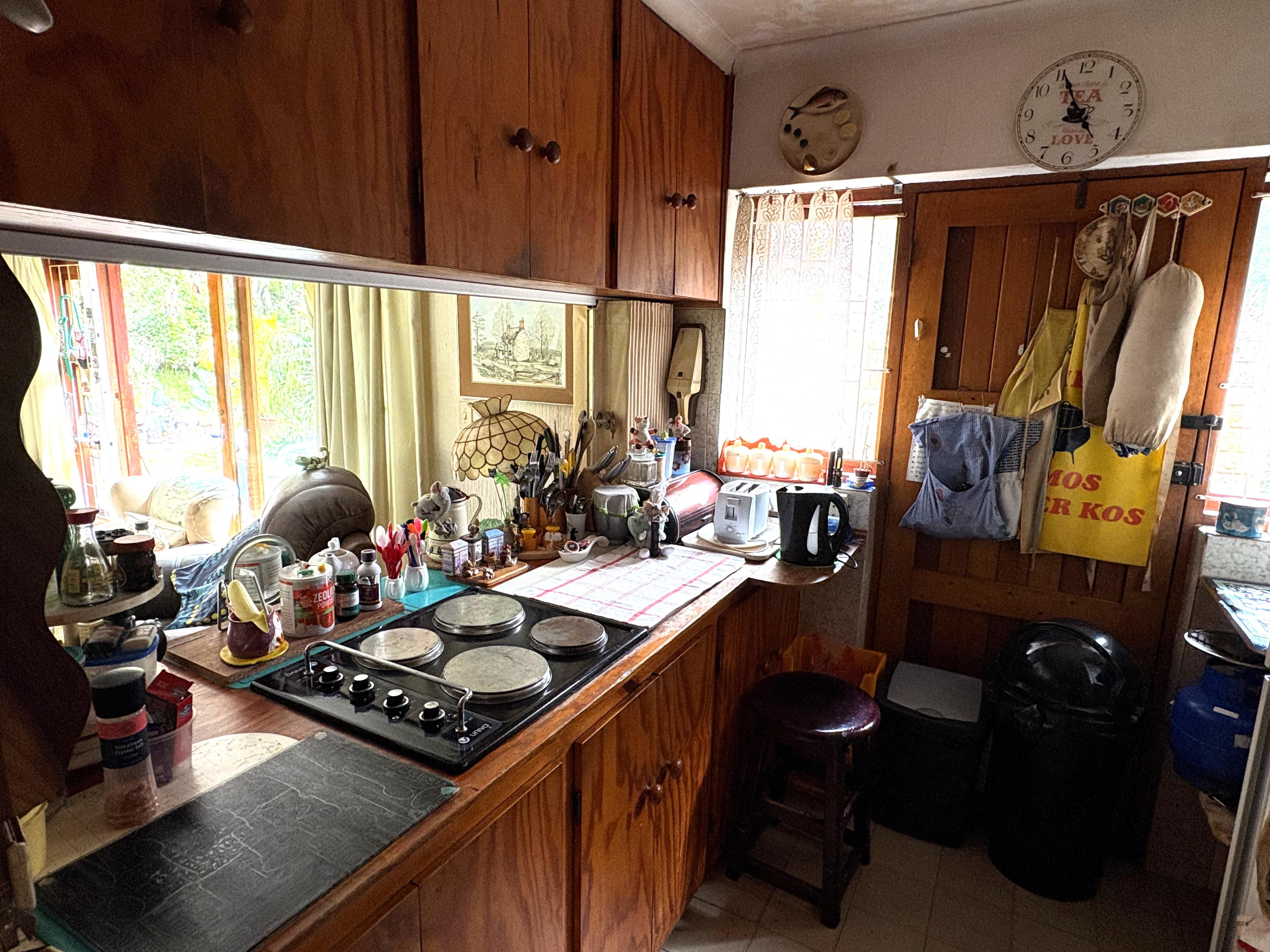 Image 5 of 6