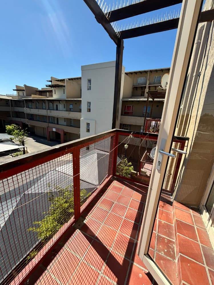 Main property image