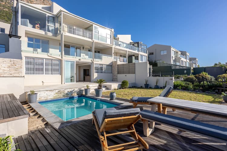 Main property image