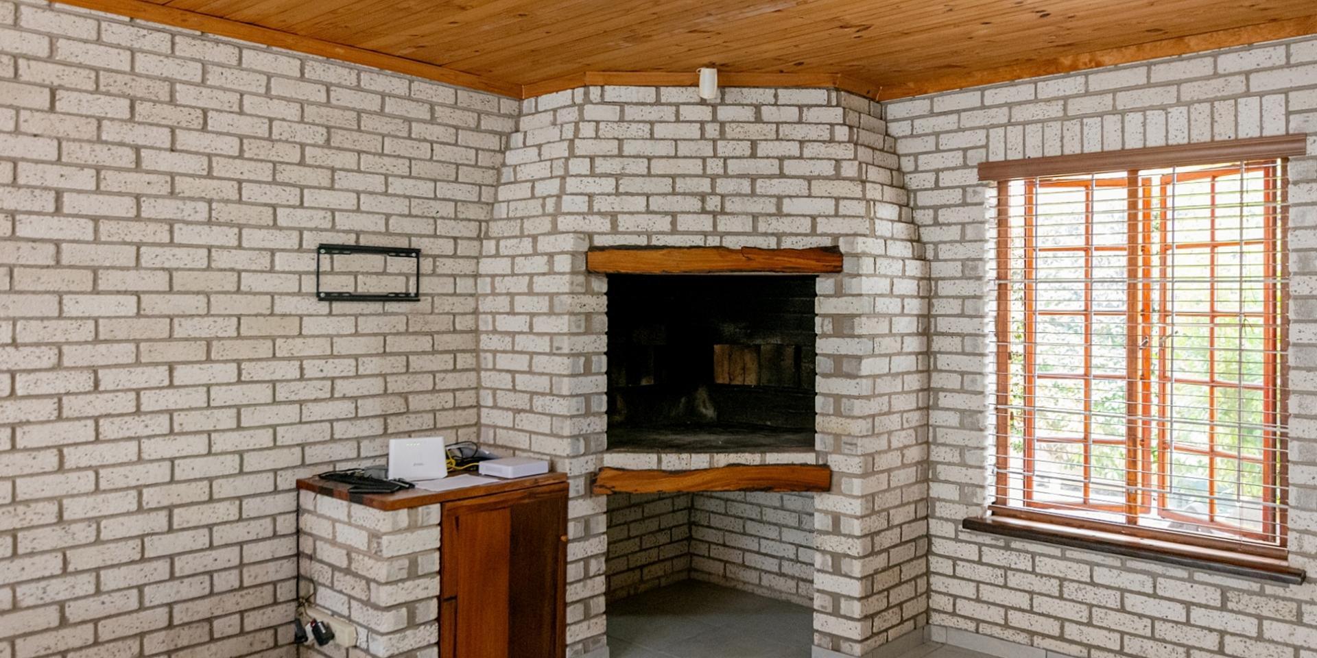 Image 5 of 6