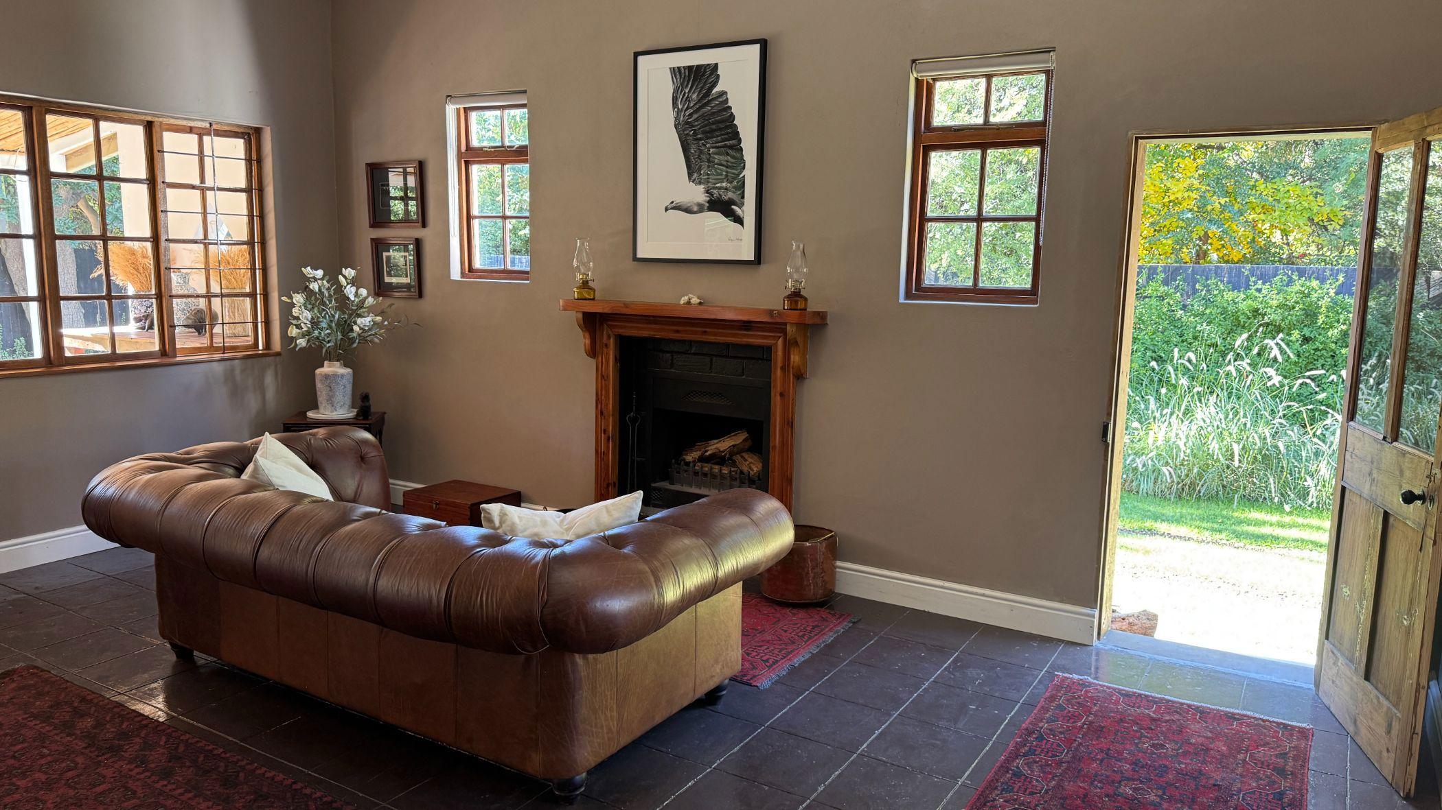 Image 4 of 6