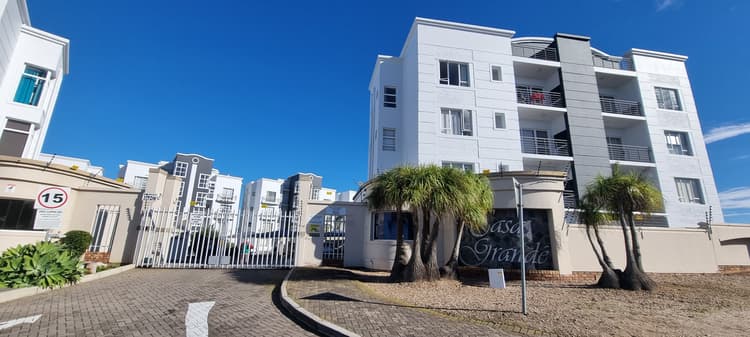 Main property image