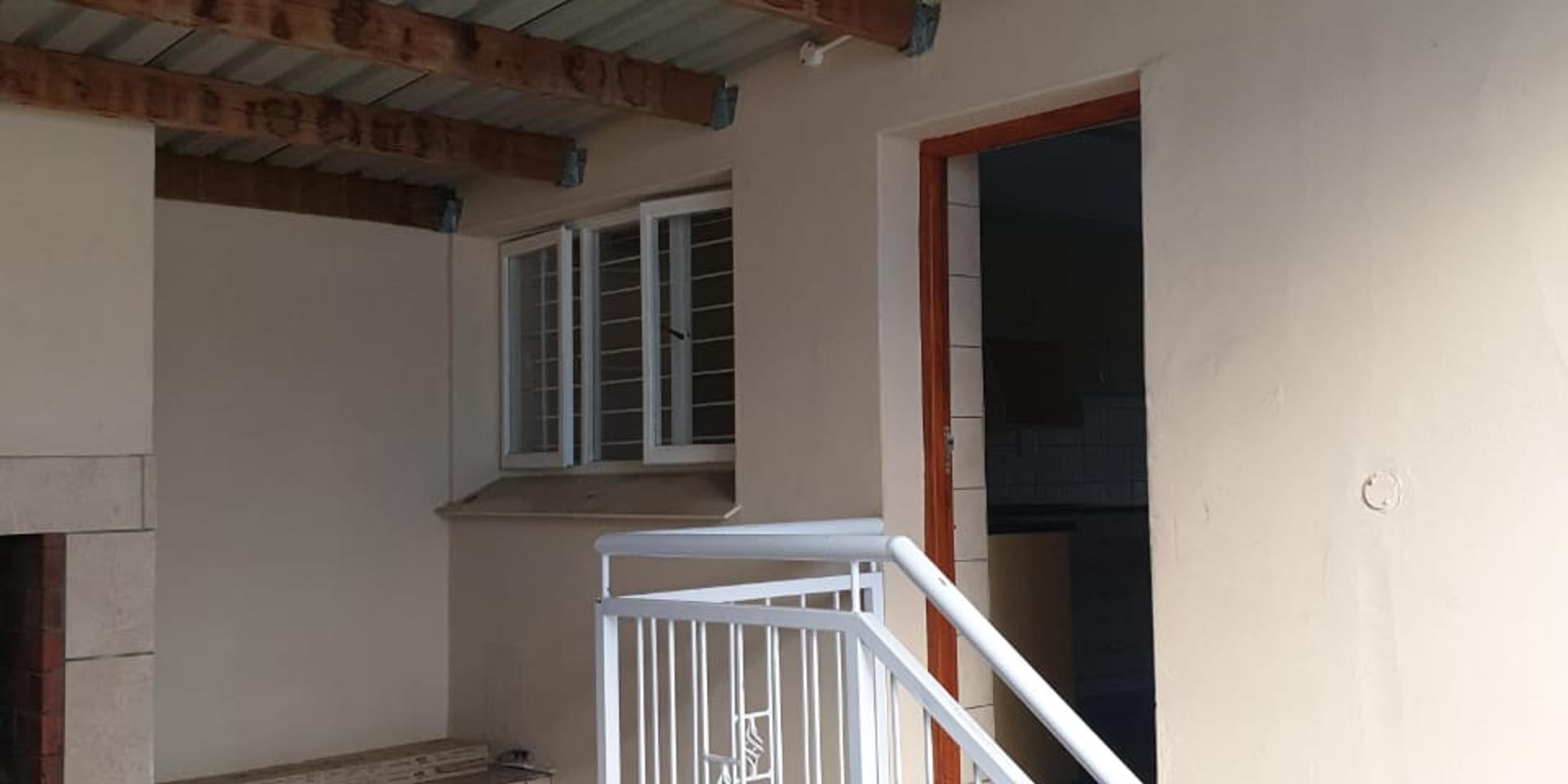 Image 5 of 6