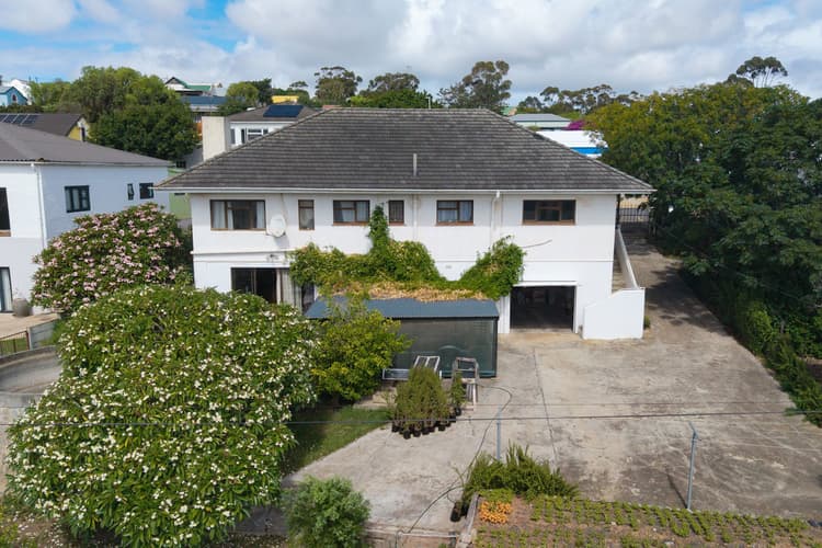 Main property image