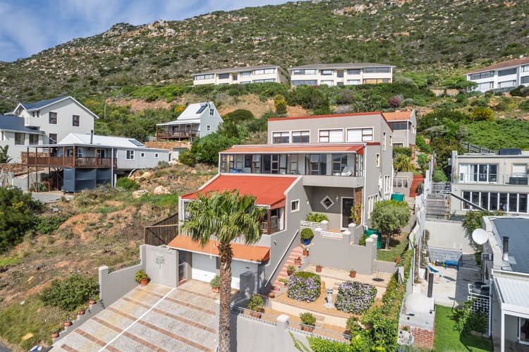 Main property image