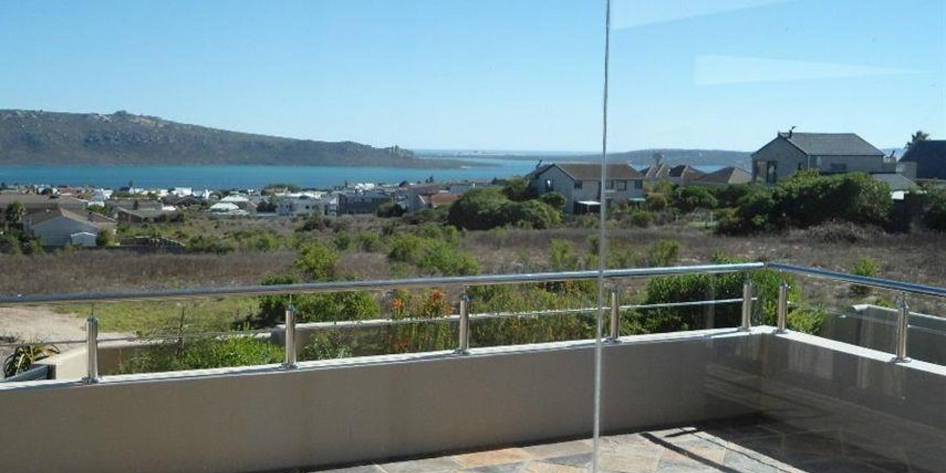 Image 2 of 6