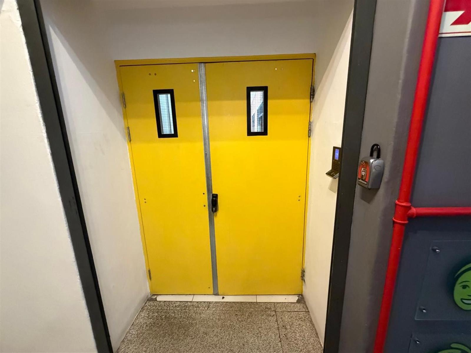 Image 27