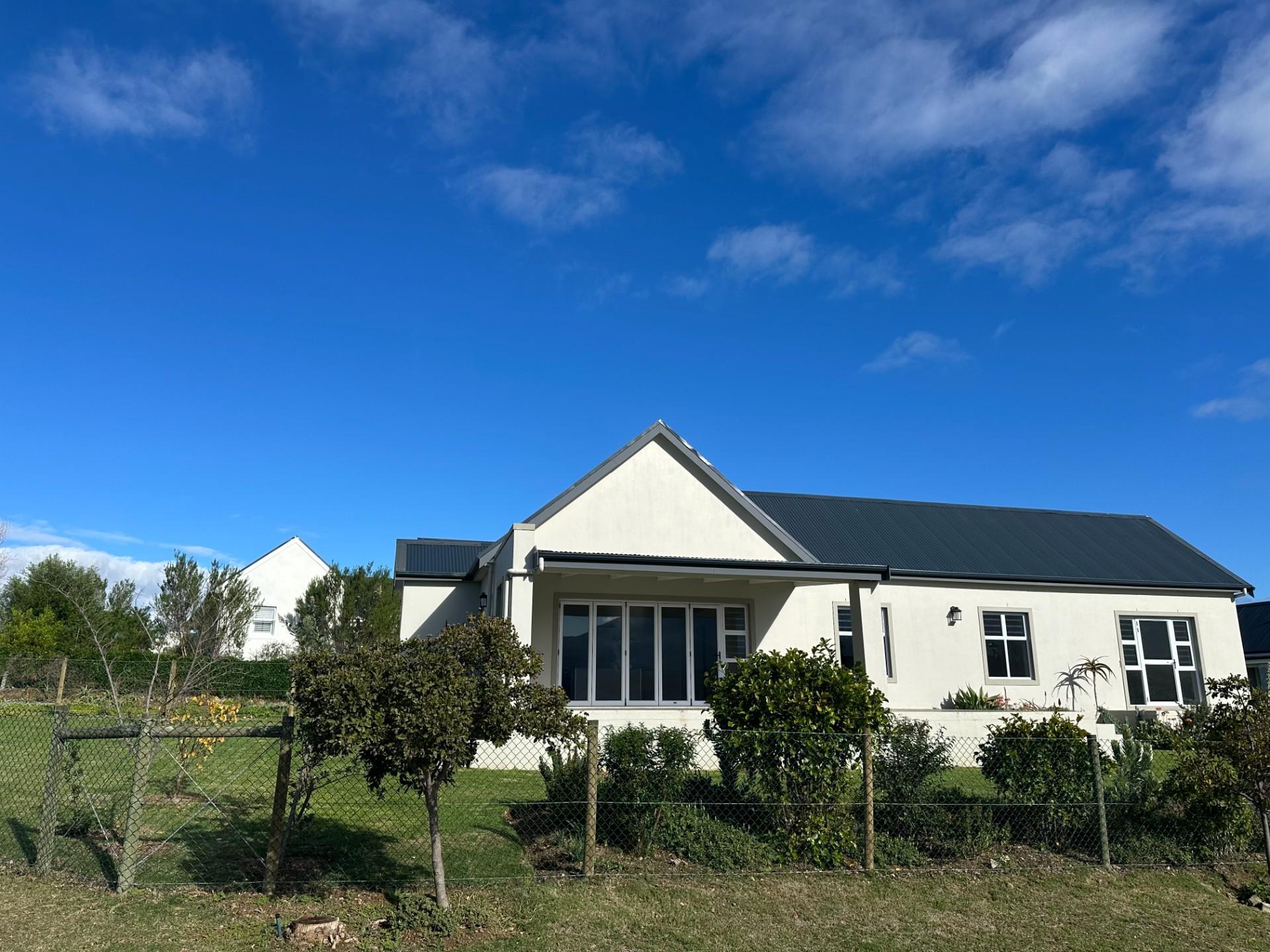 Image 4 of 6
