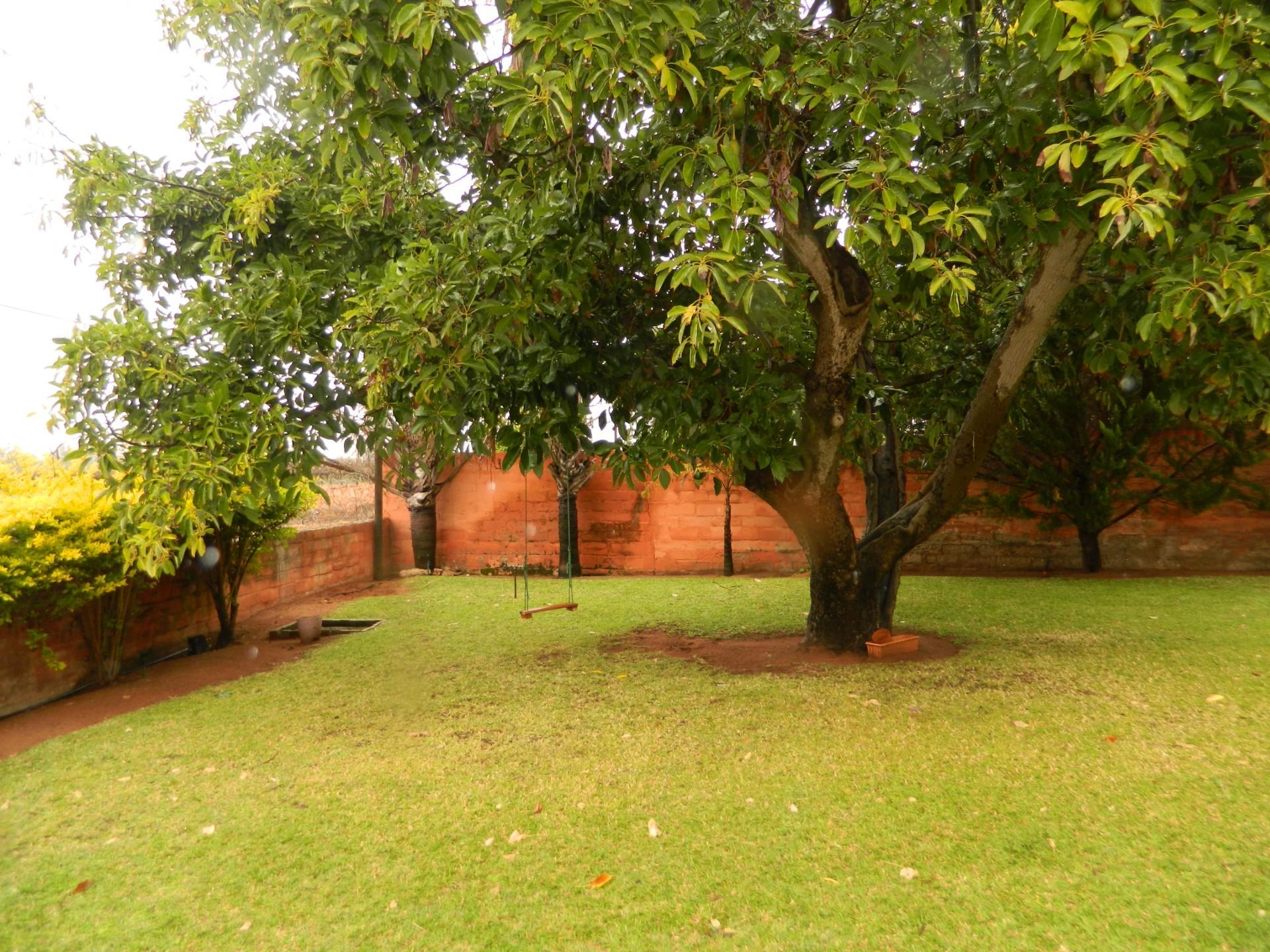 Image 2 of 6