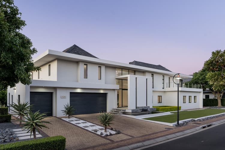 Main property image
