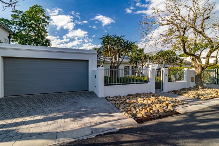 Main property image