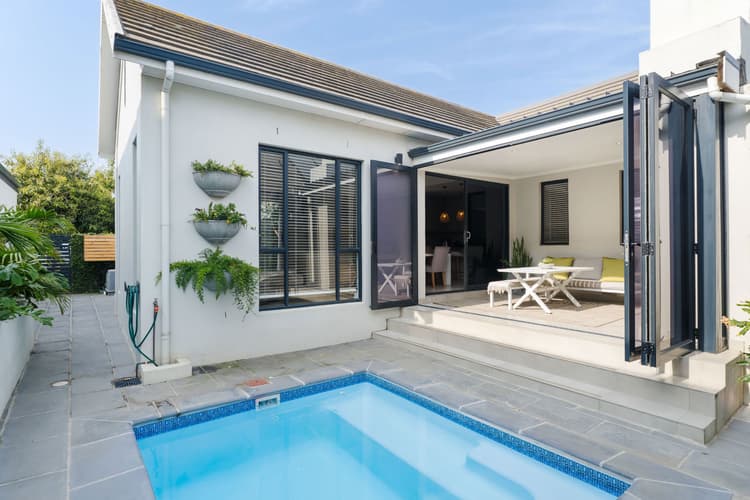 Main property image