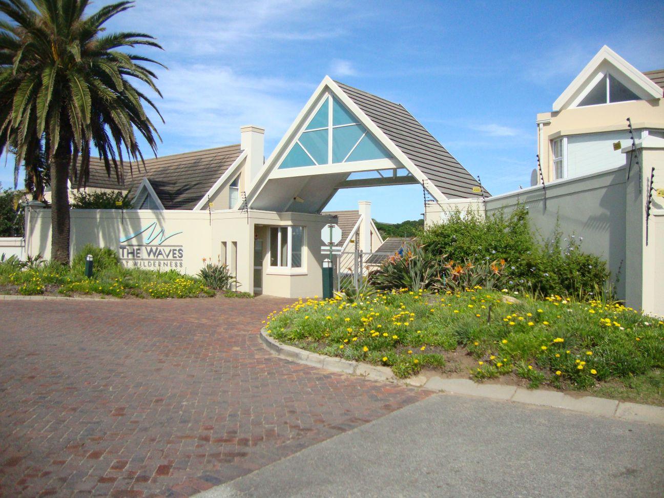 Image 2 of 6