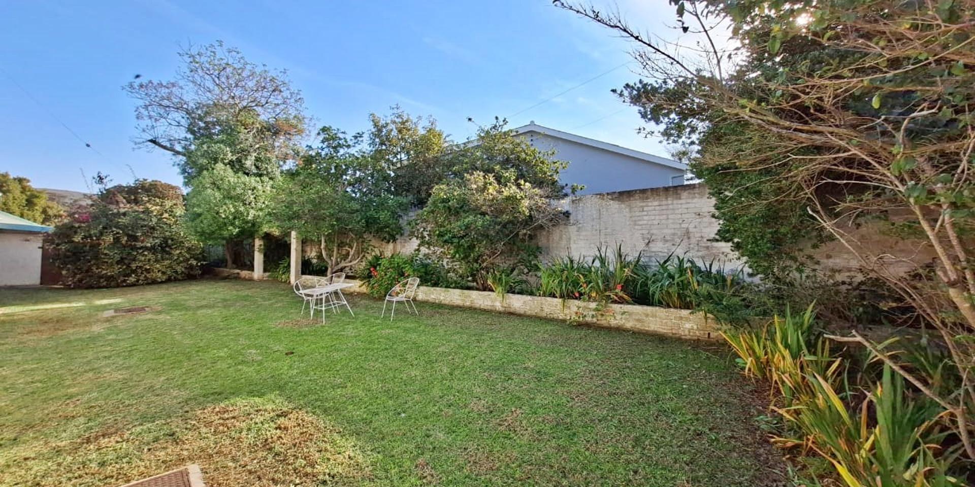 Image 2 of 6