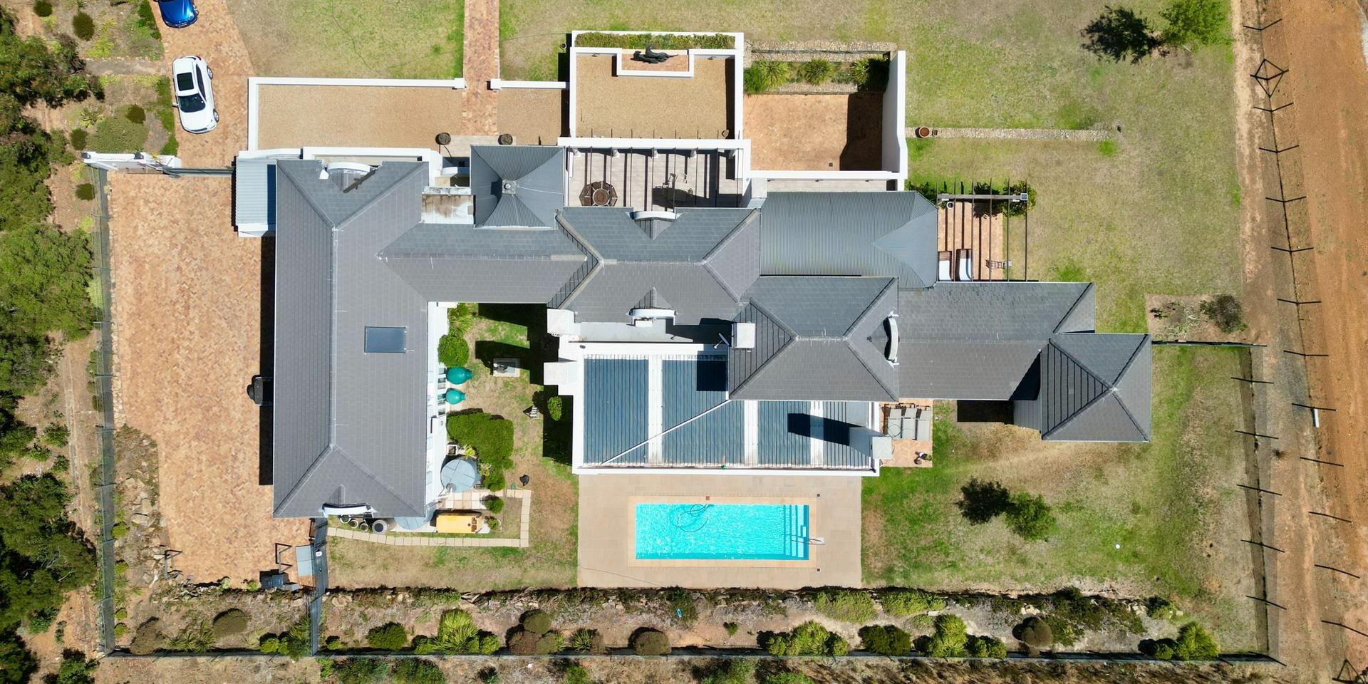 Image 2 of 6