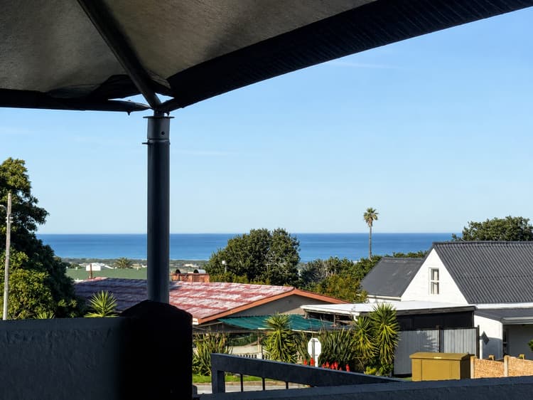 Main property image