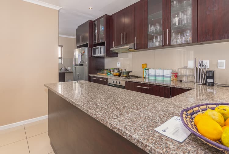 Main property image