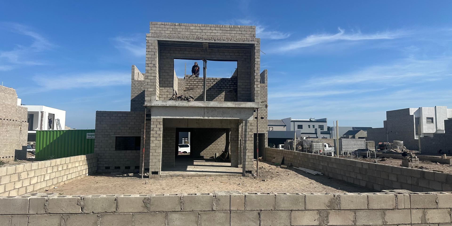 Image 1 of 6