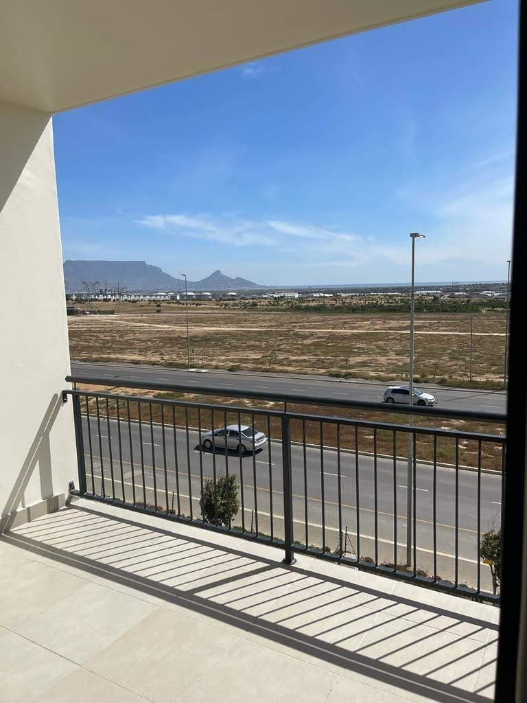 Image 5 of 6