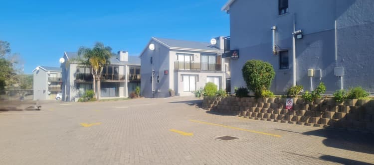 Main property image