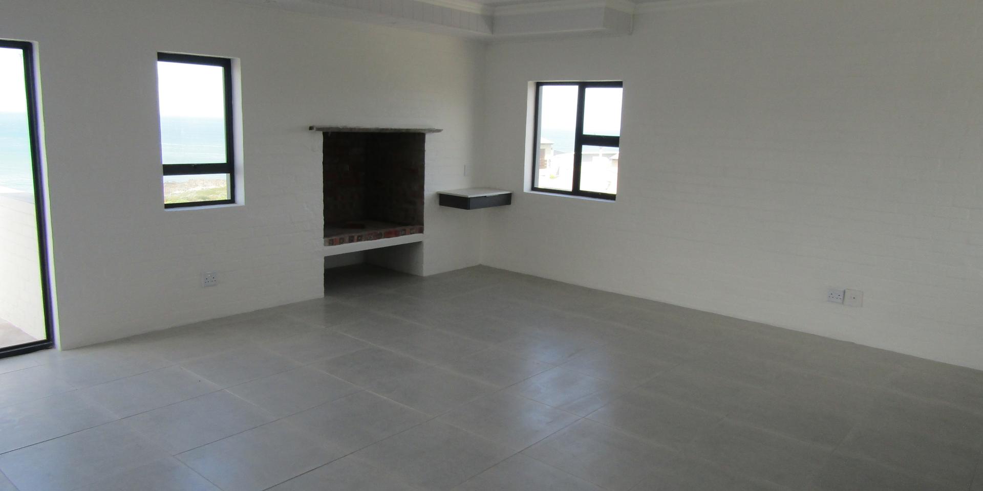 Image 3 of 6