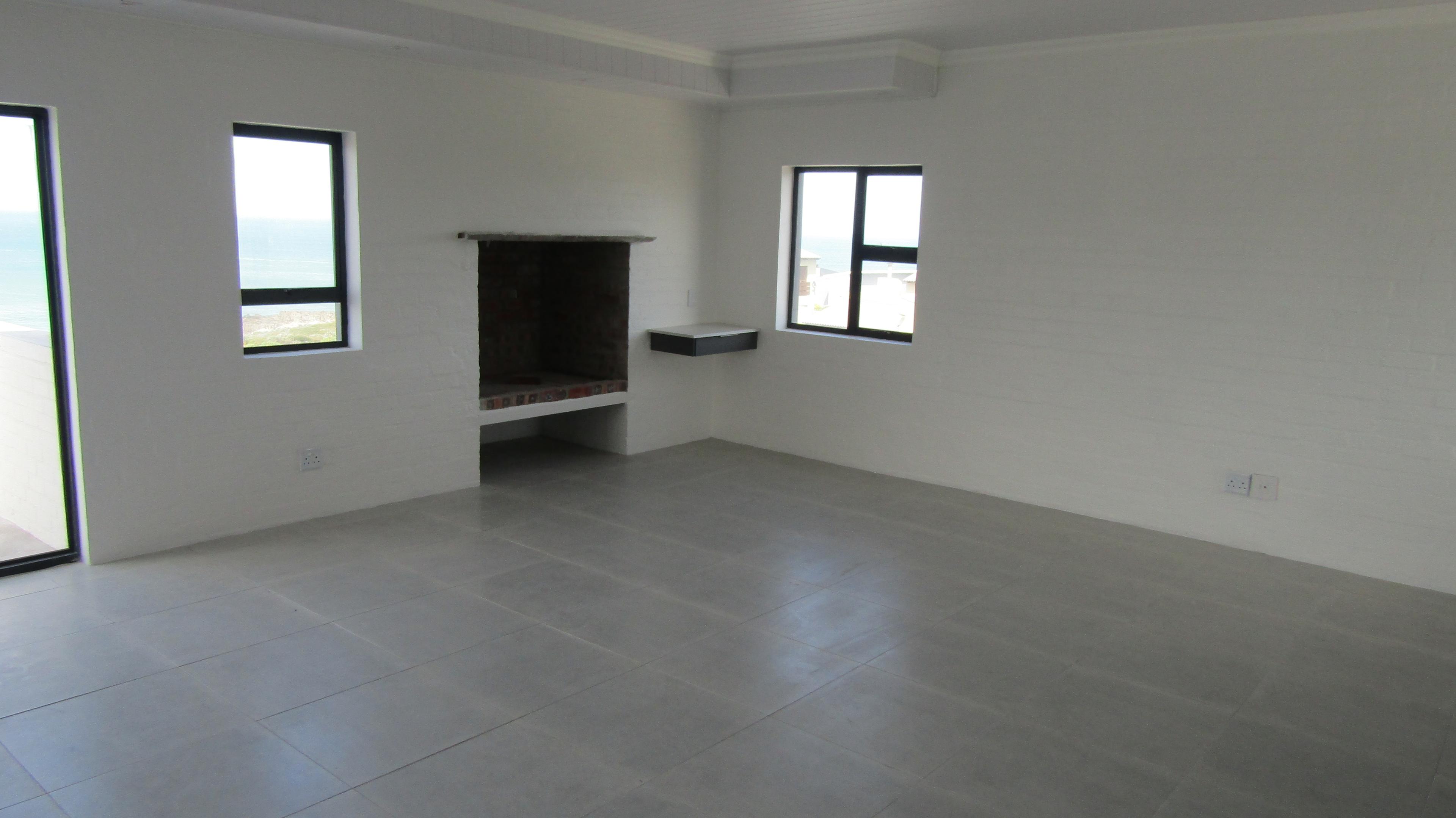 Image 3 of 6