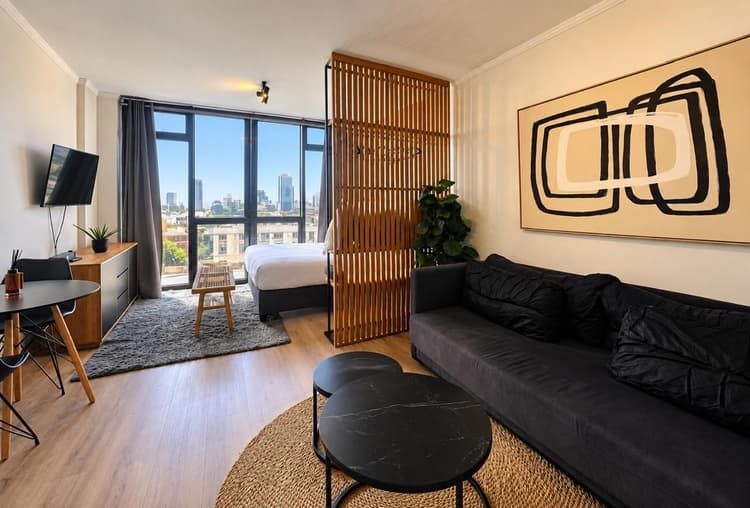 Main property image