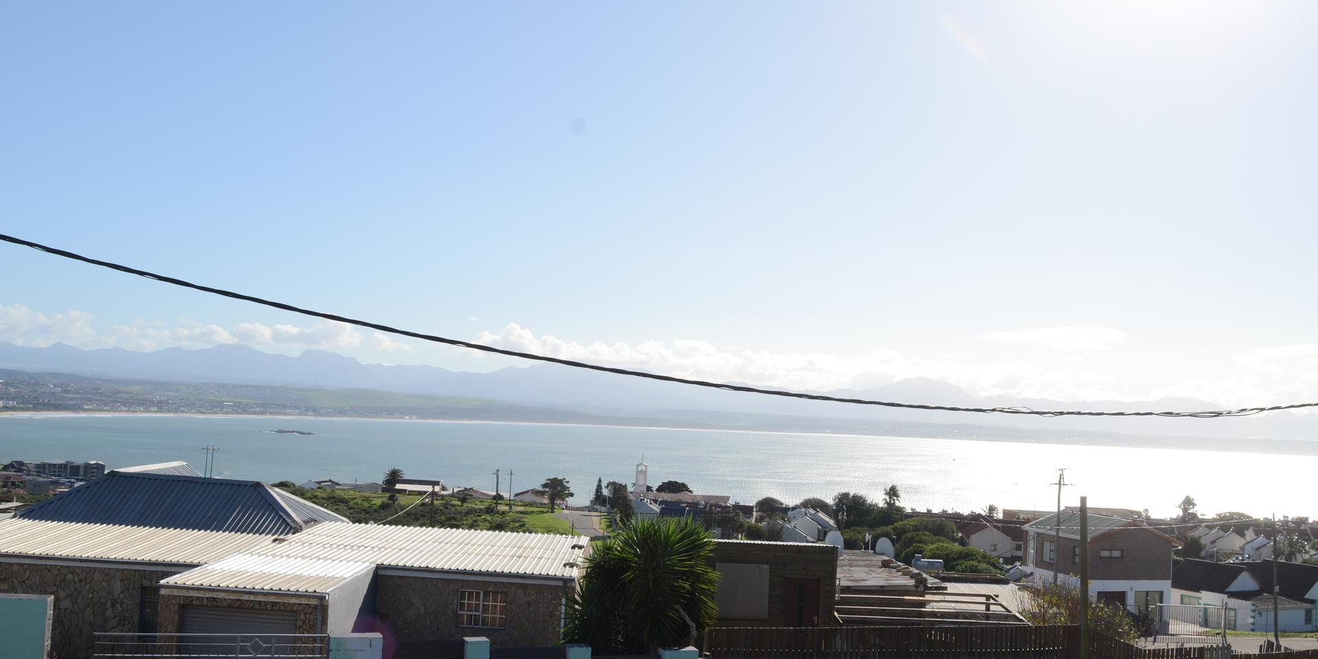 Image 5 of 6