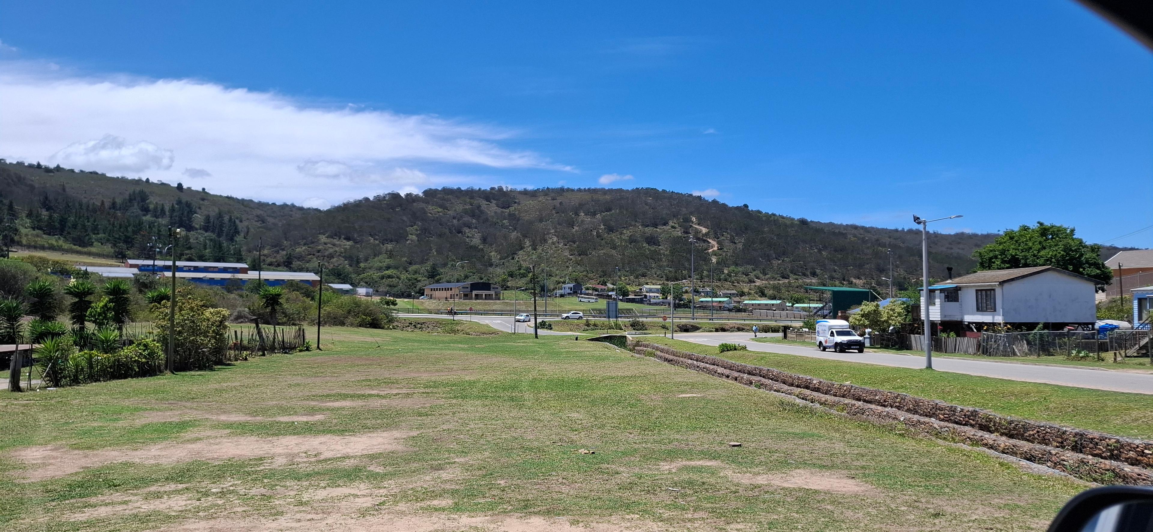 Image 4 of 6