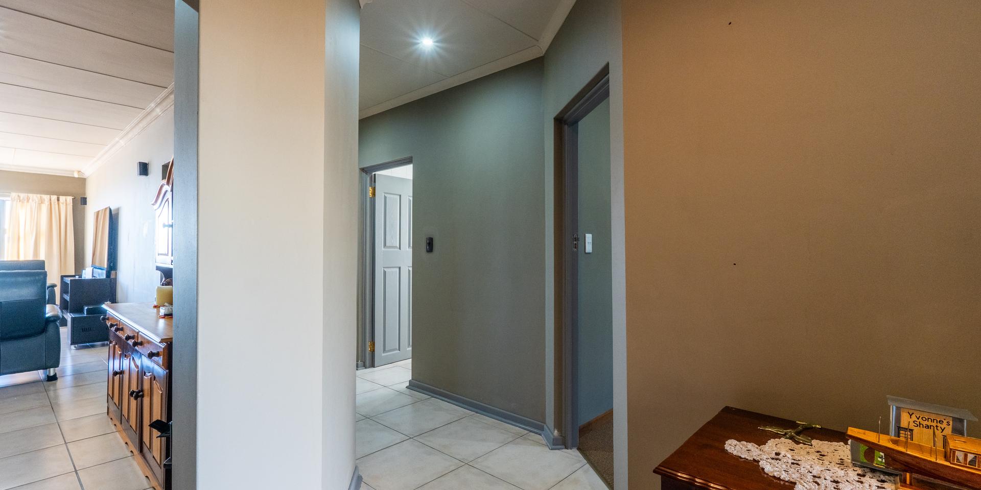 Image 5 of 6