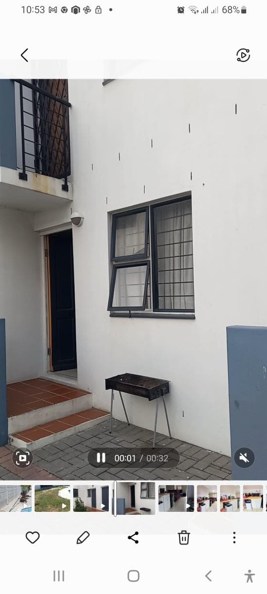Main property image