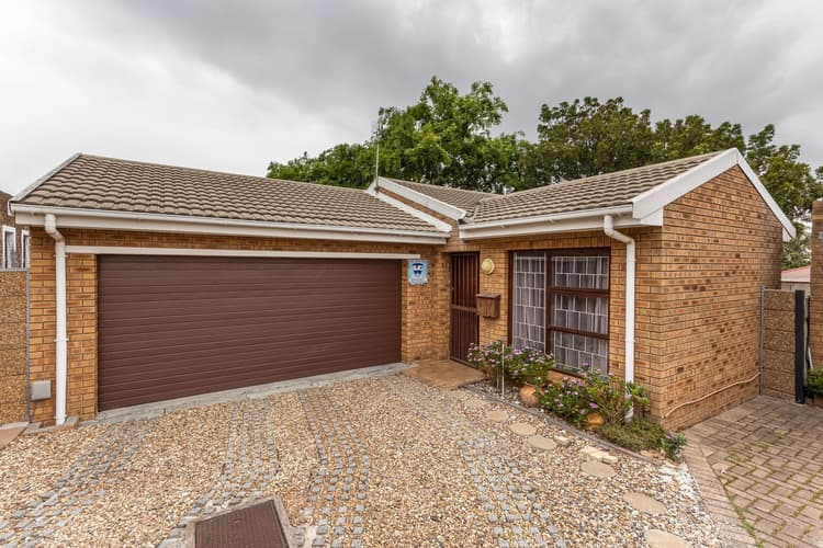 Main property image