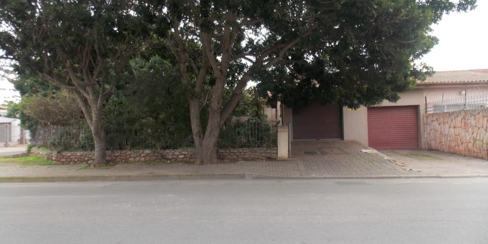 Image 5 of 6