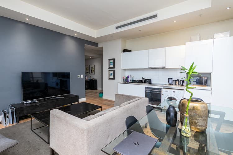 Main property image