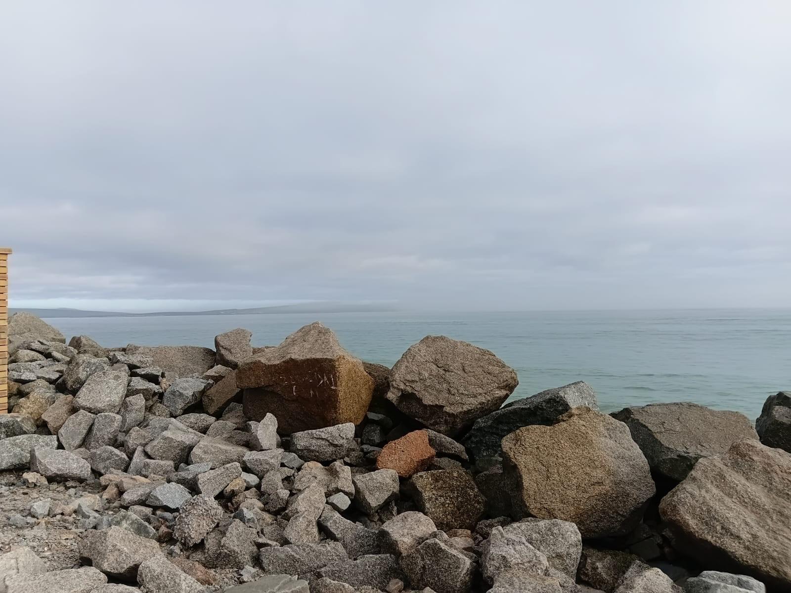 Image 4 of 6