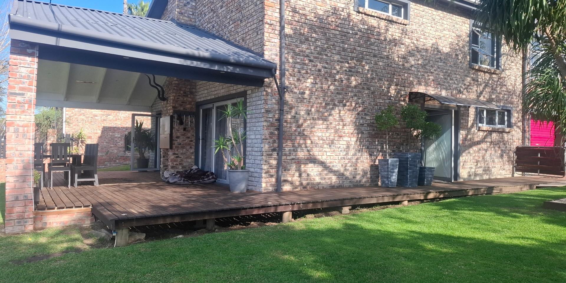 Image 2 of 6