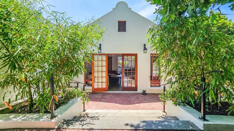 Main property image