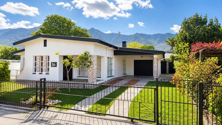 Main property image