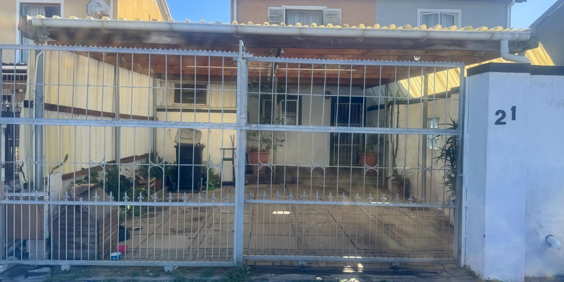 Image 2 of 6