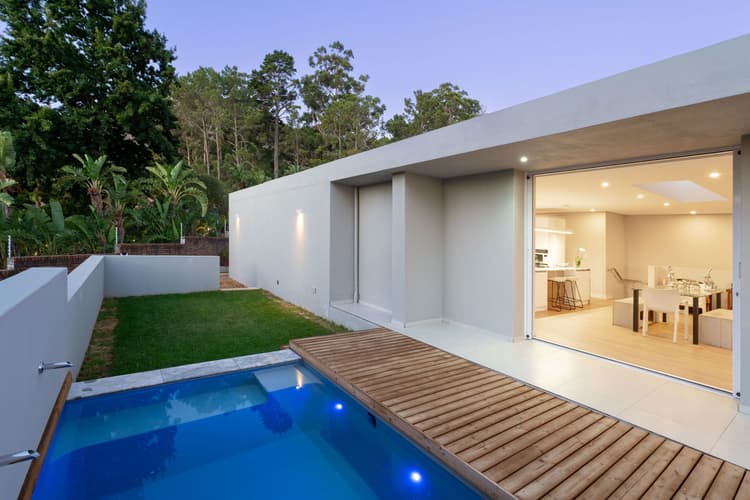 Main property image