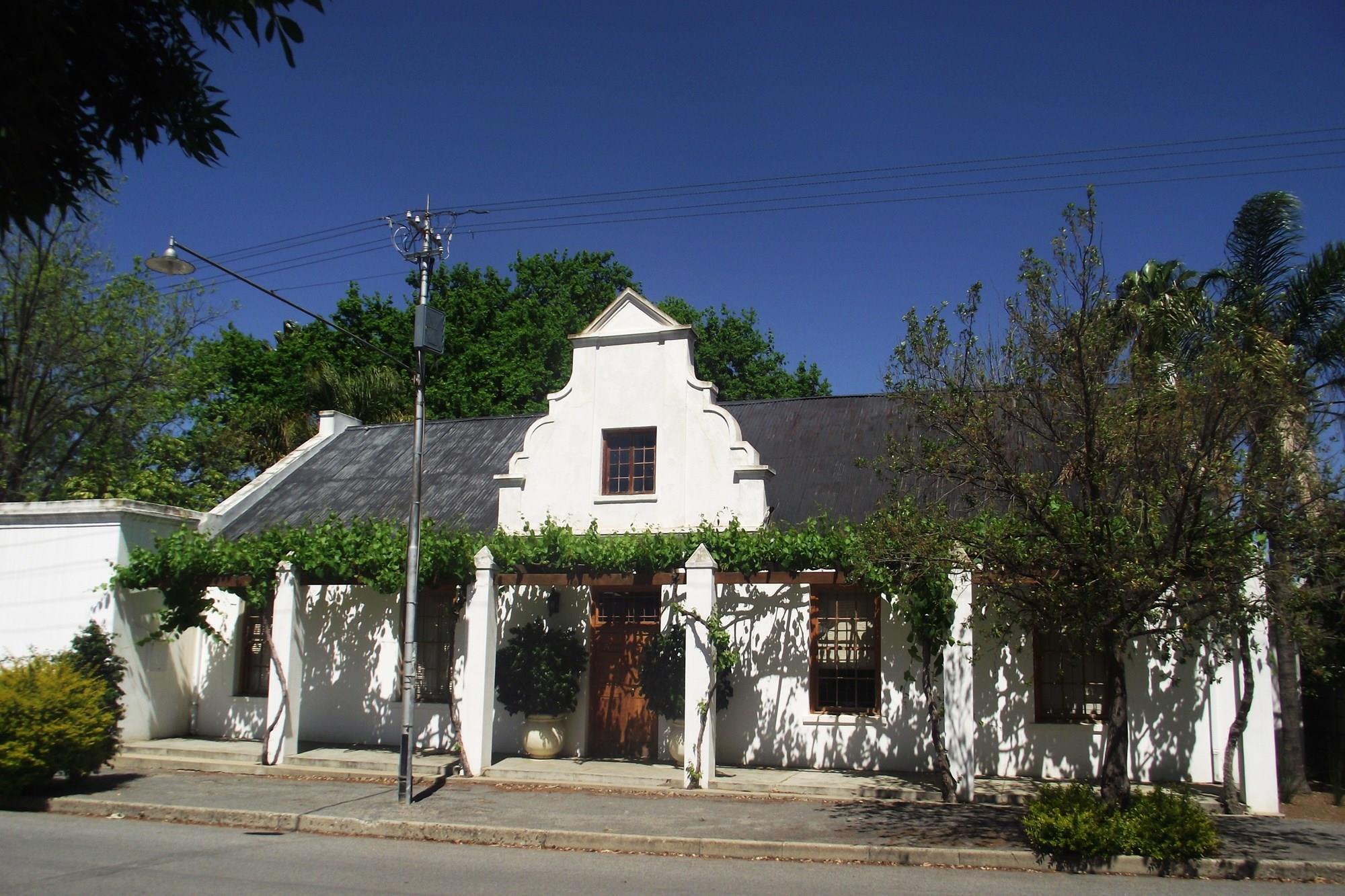 Image 2 of 6