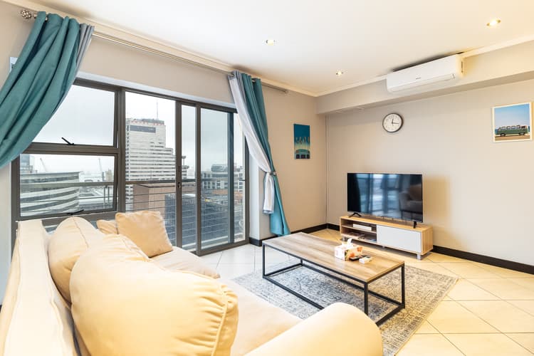 Main property image