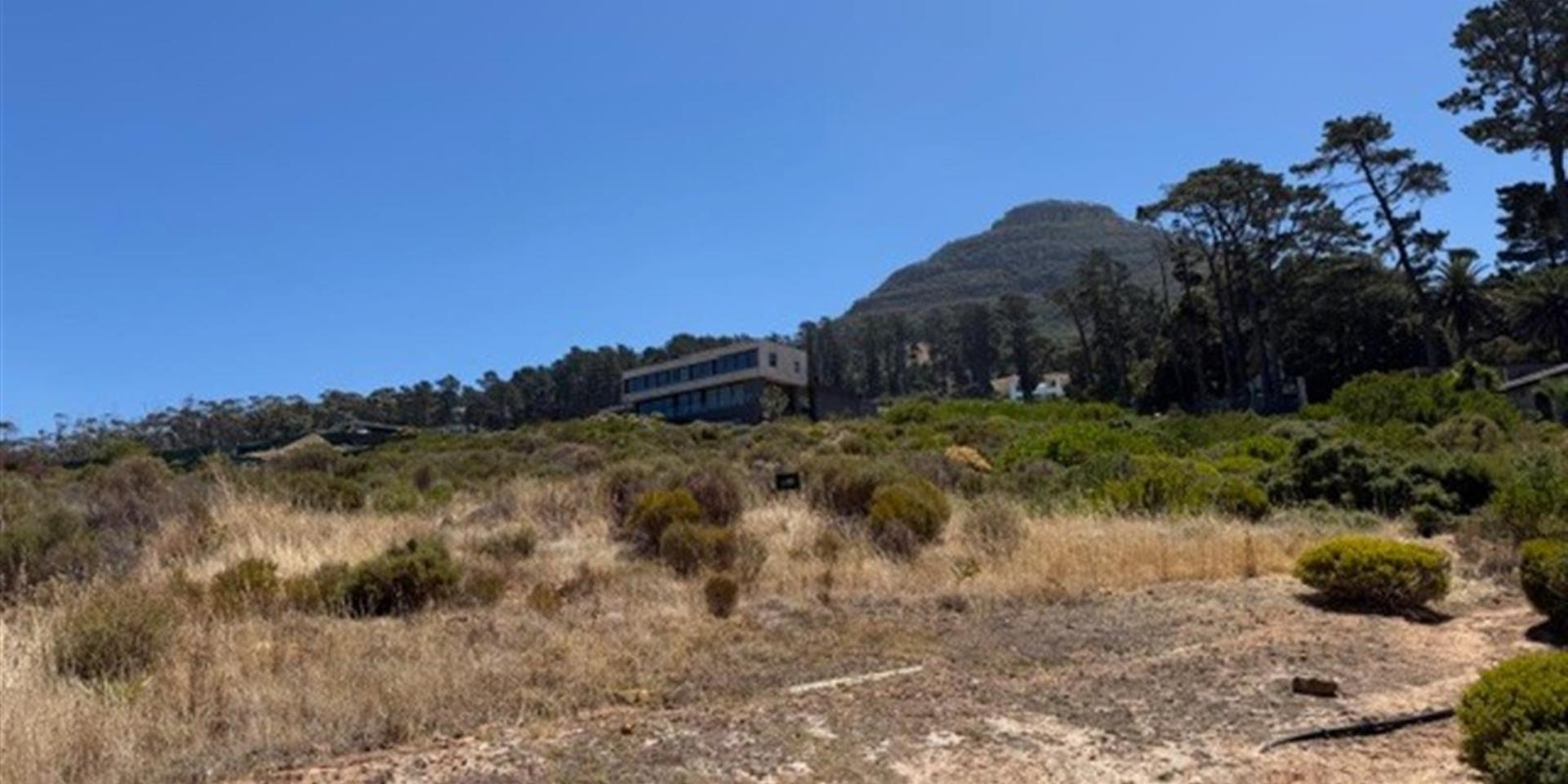 Image 2 of 6
