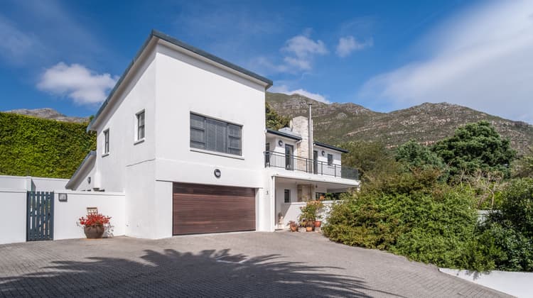 Main property image