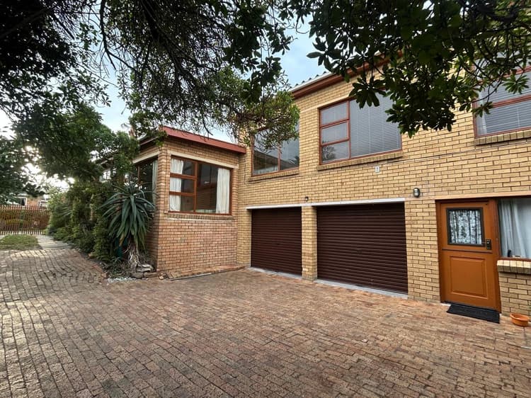 Main property image