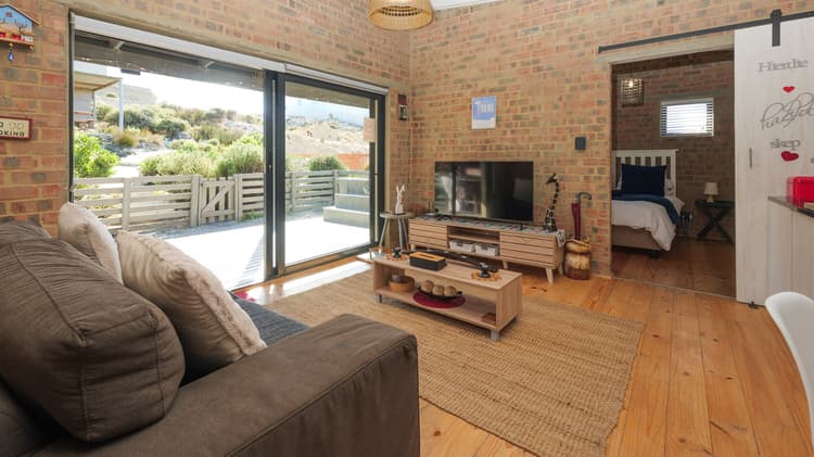 Main property image