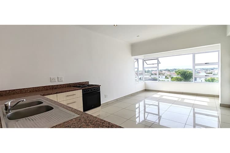Main property image