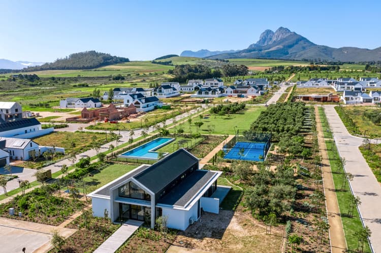 Main property image