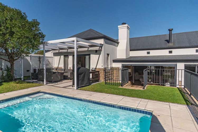 Main property image