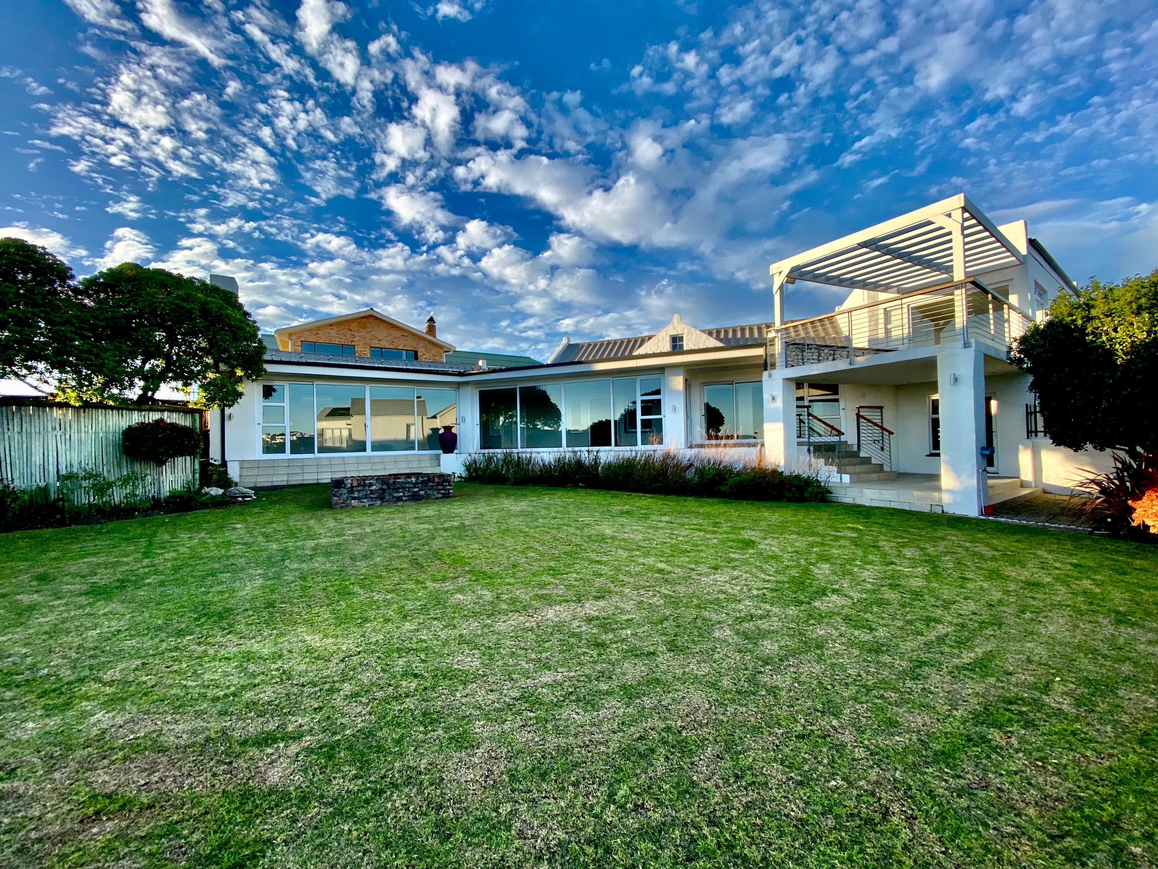 Image 3 of 6